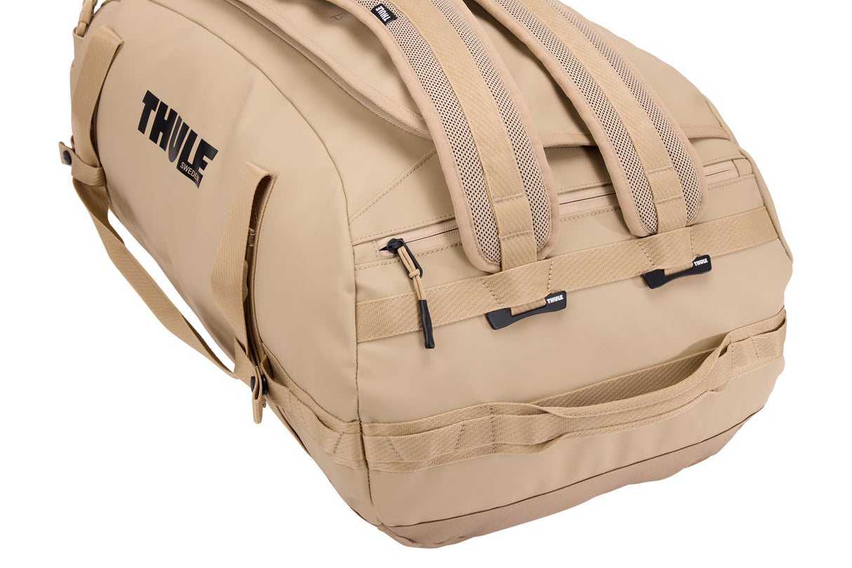 Thule Chasm 70L duffel bag gentle beige