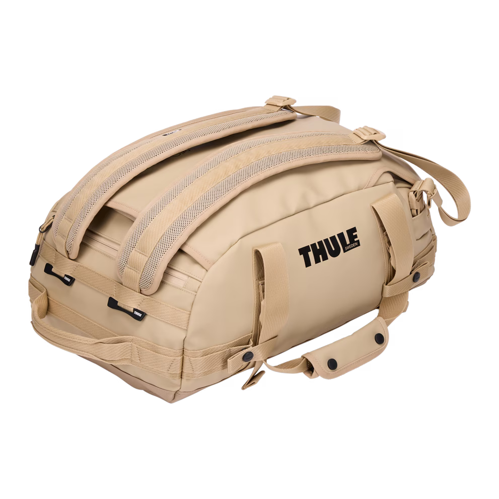 Thule Chasm 30L duffel bag gentle beige