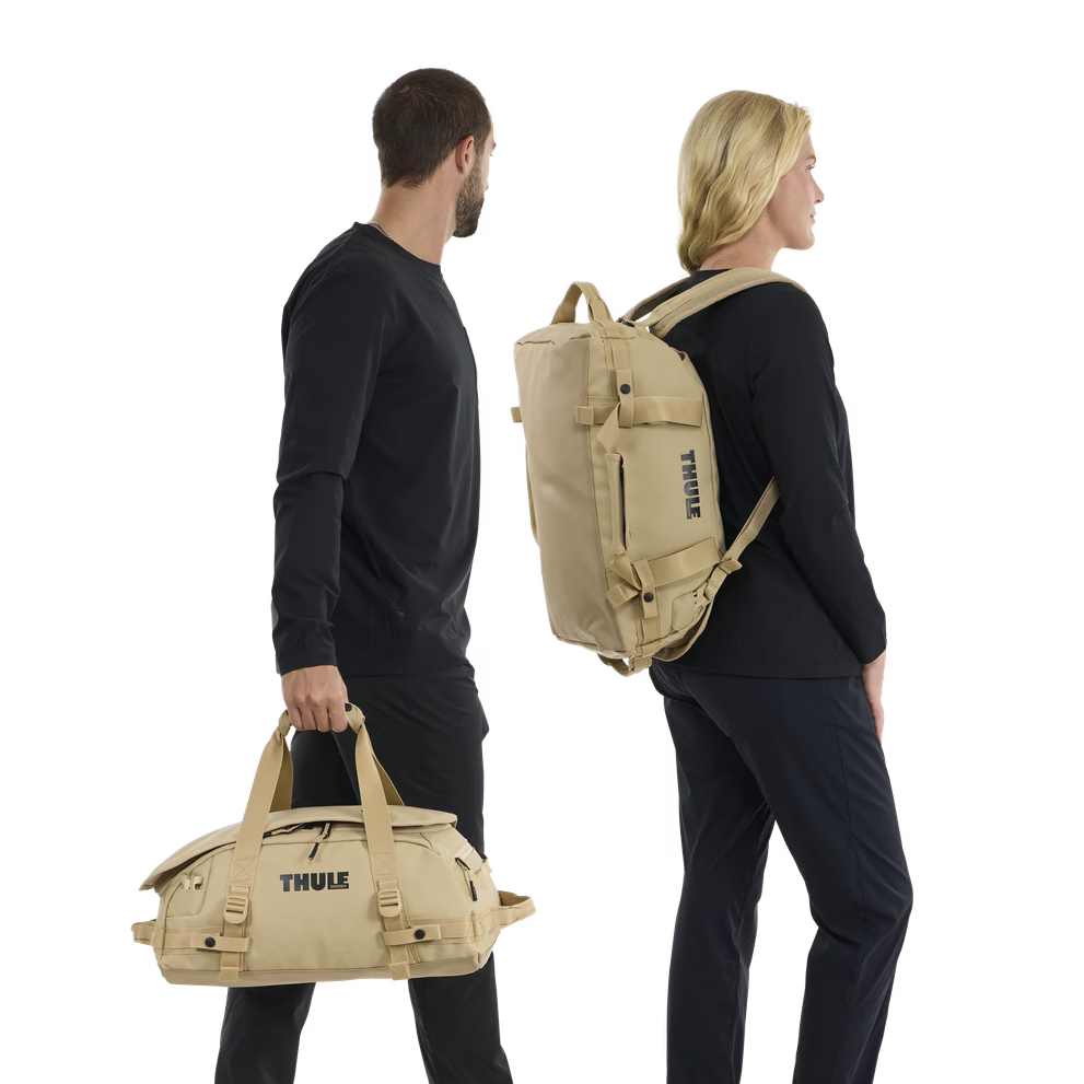 Thule Chasm 30L duffel bag gentle beige