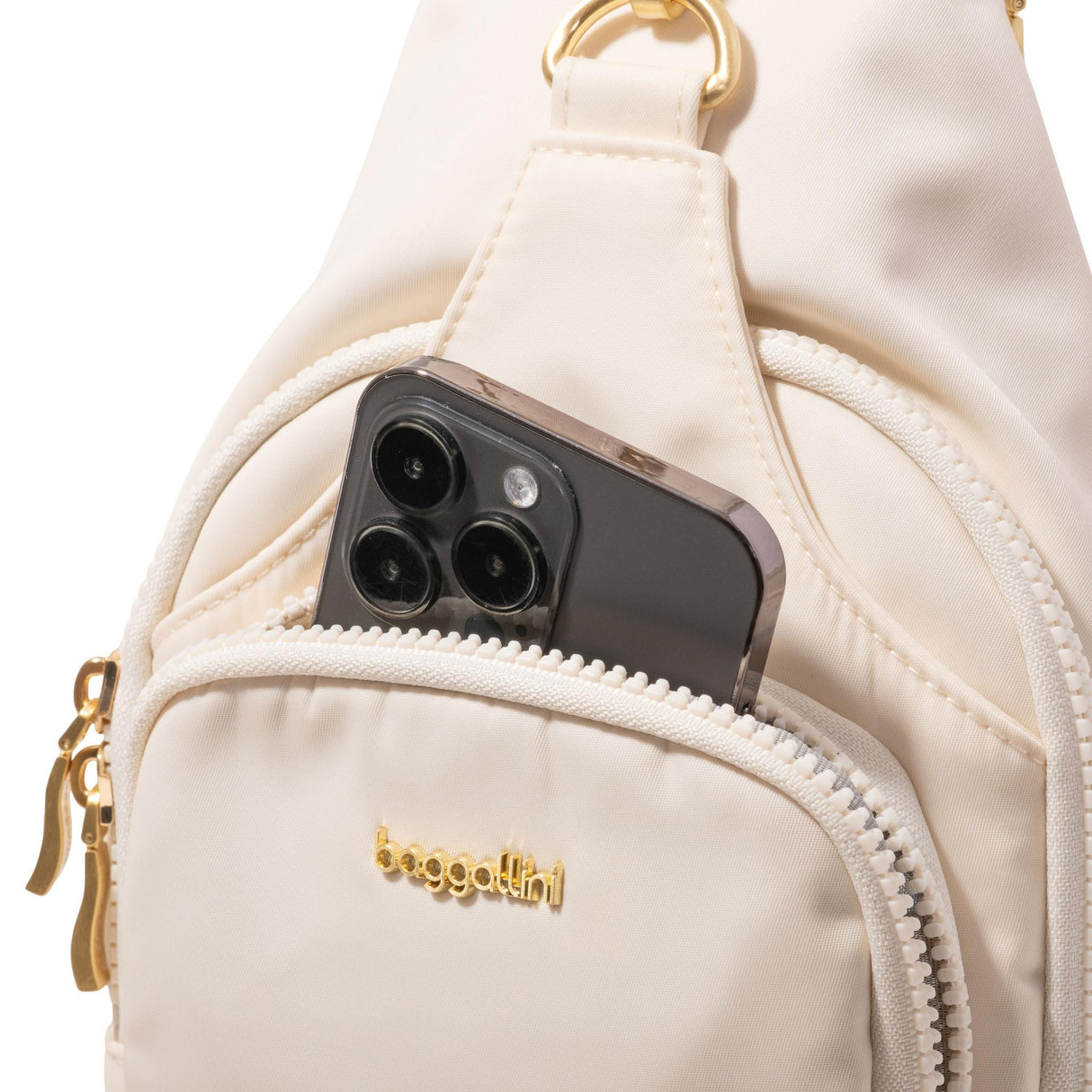 Baggallini Central Park Sling