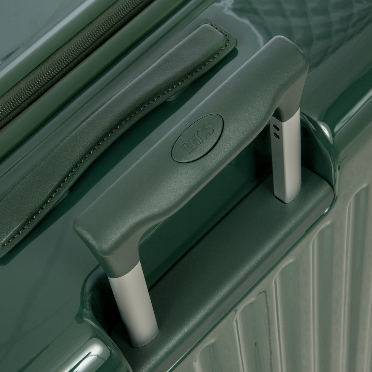 Brics Positano 30" Spinner Expandable