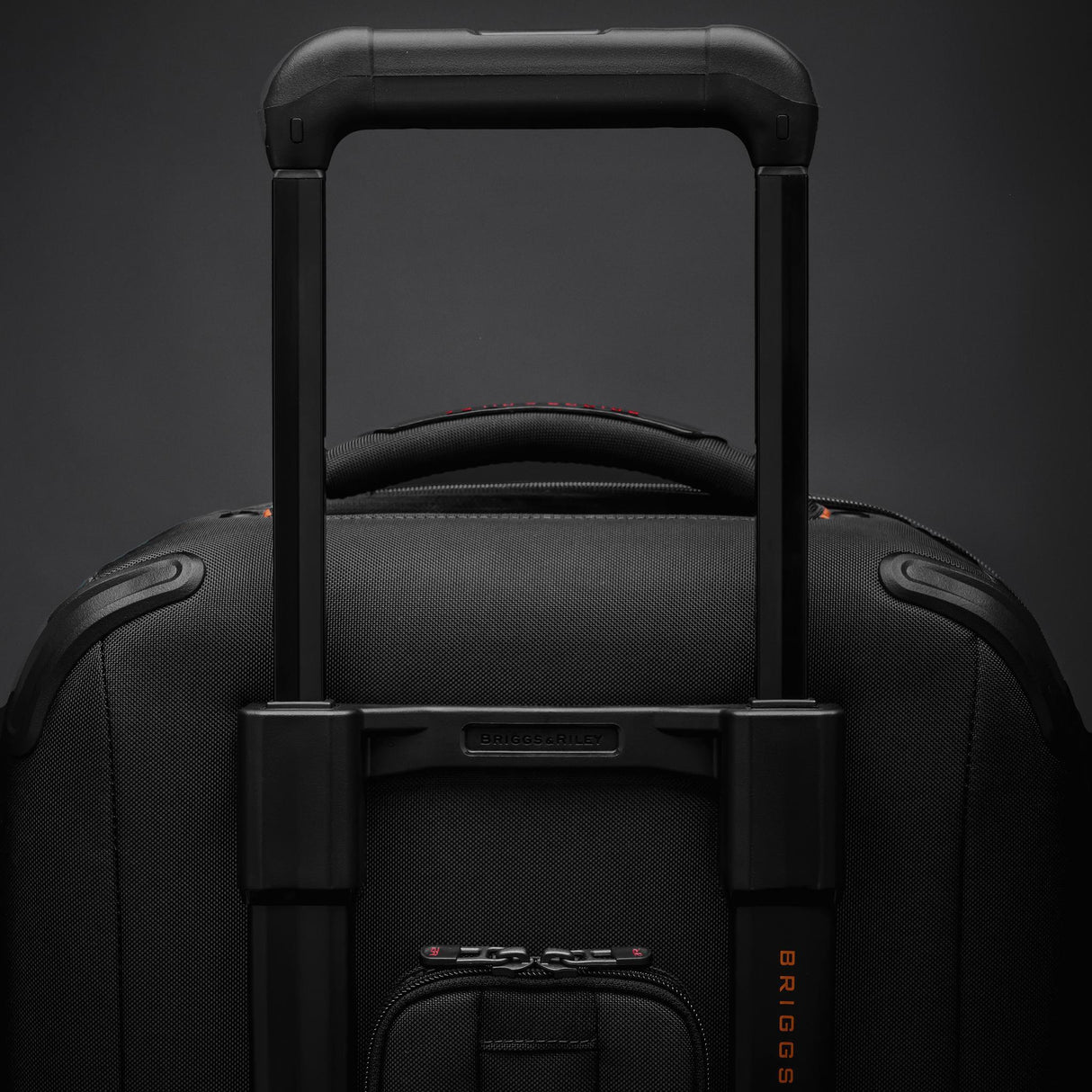 Briggs & Riley ZDX 2.0 Large Expandable Spinner