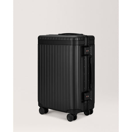 Carl Friedrik Hybrid The Carry-on