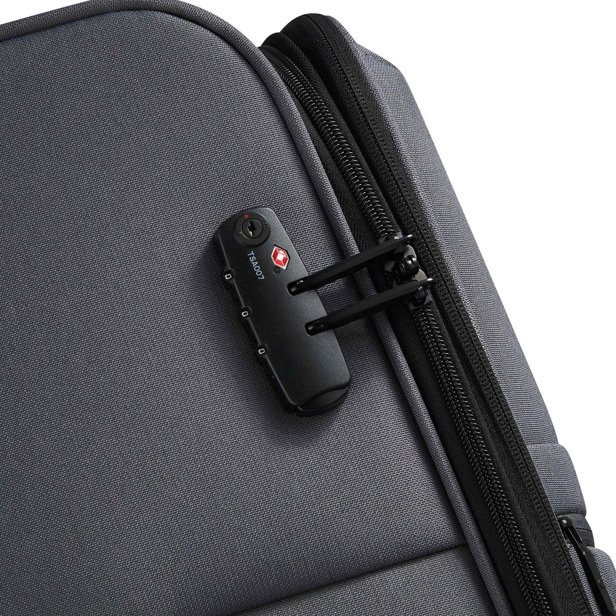 Delsey BE 27" Expandable Spinner Upright