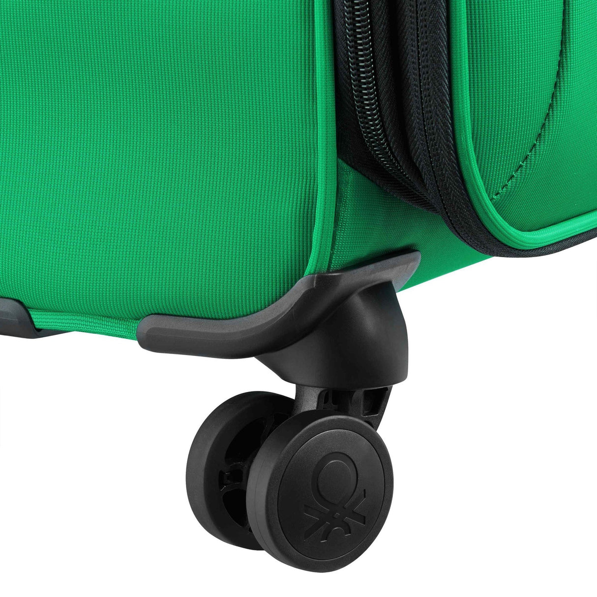 Delsey Color Block 19" Expandable Spinner Carry-On