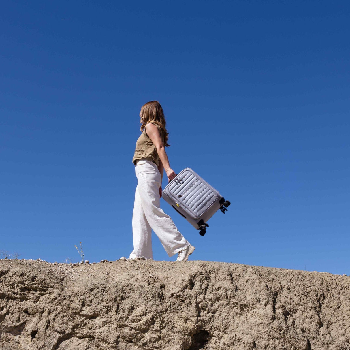 Delsey Cruise 3.0 Soft 20" Expandable Spinner Carry-On