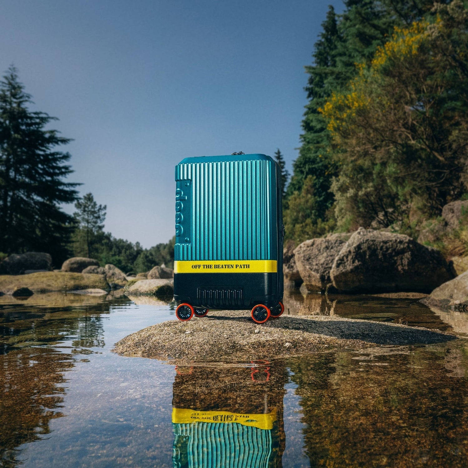 Delsey Jeep JH001A 30" Spinner Upright