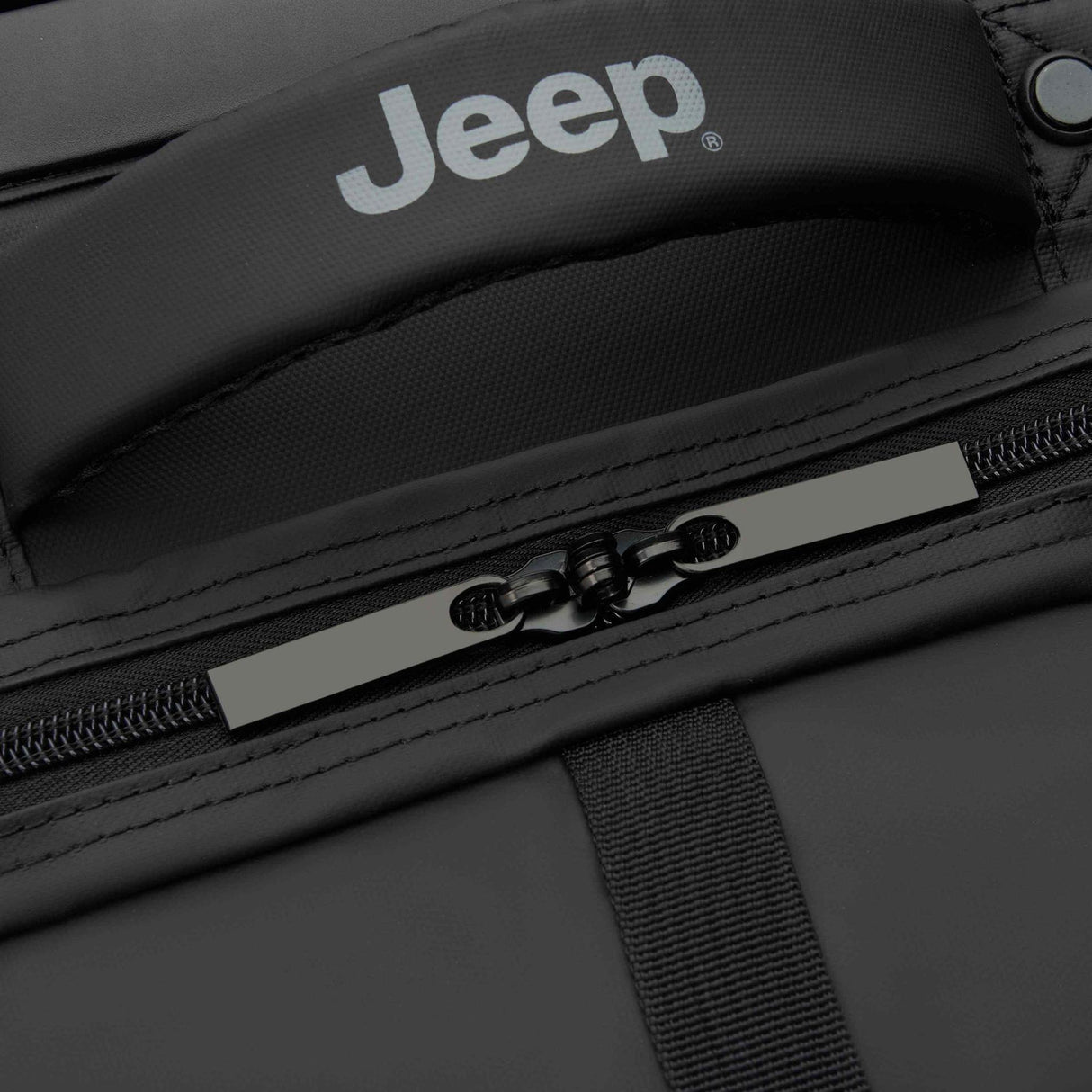Delsey Jeep JS006B 27" Rolling Duffel