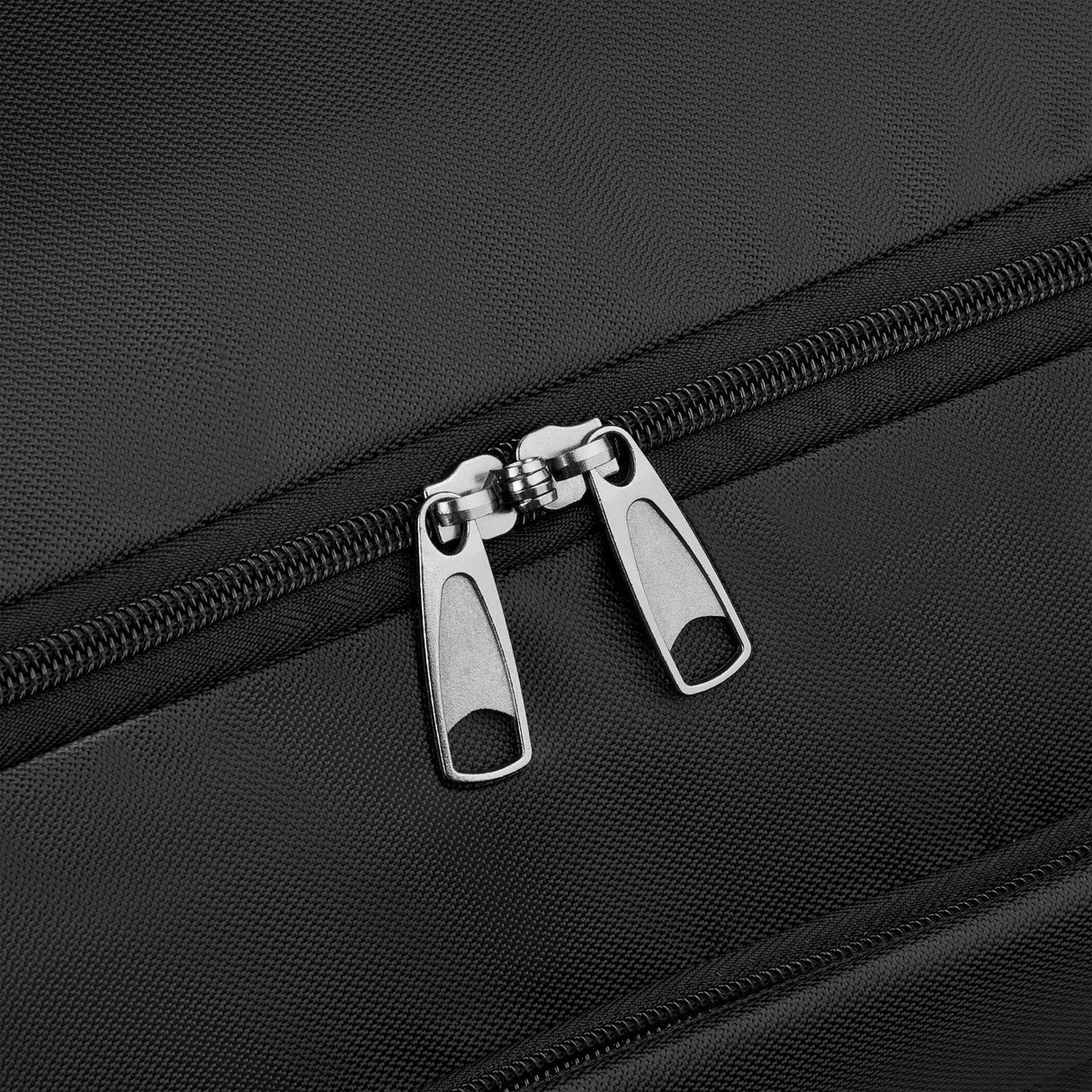 Delsey Jeep JS009D 27" Rolling Duffel