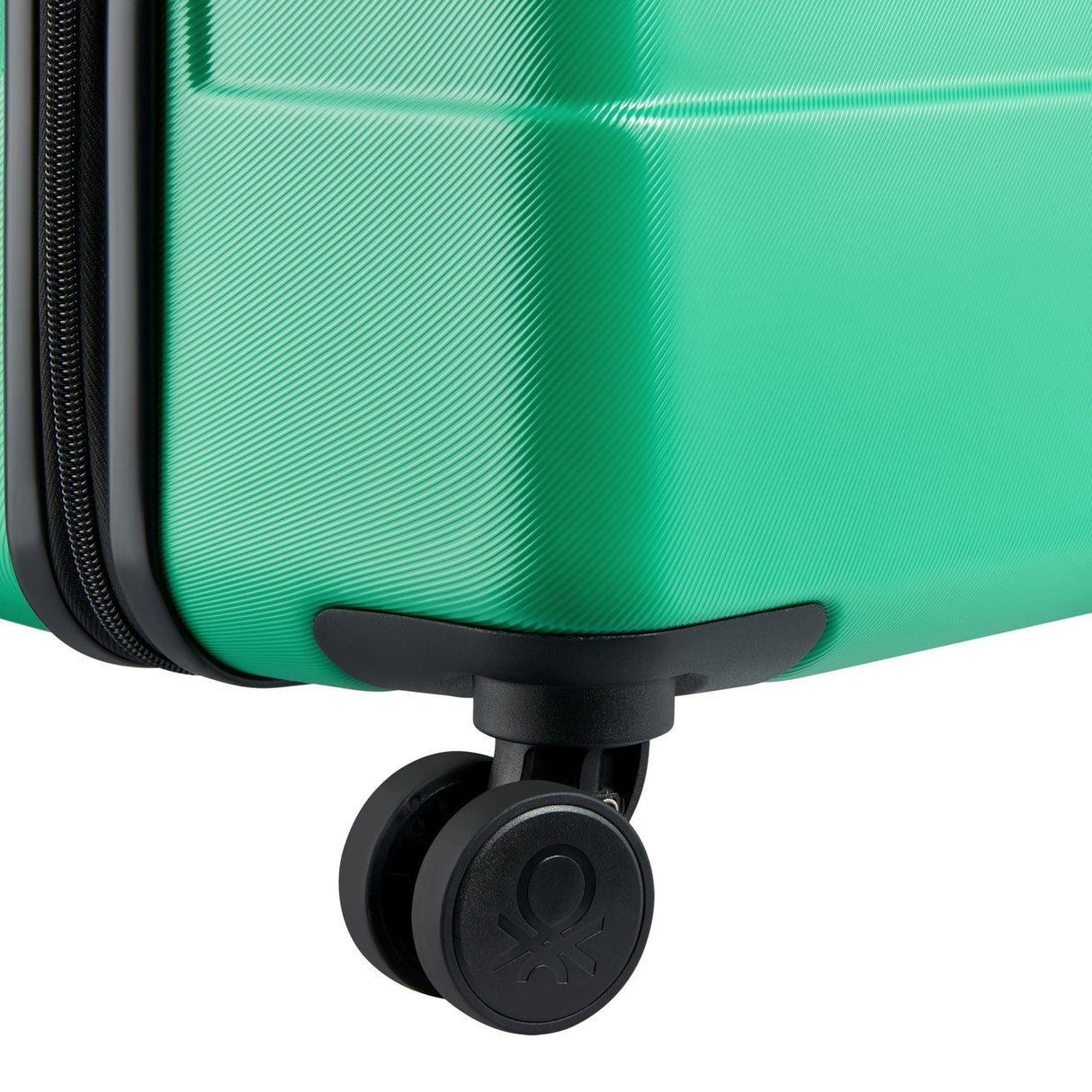 Delsey NOW! 27" Spinner Upright