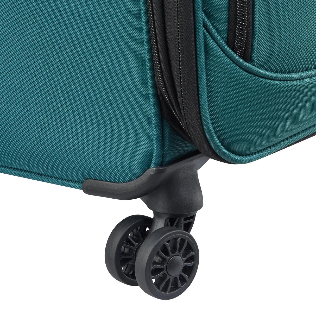 Delsey Sky Max 3.0 Expandable 27" Spinner