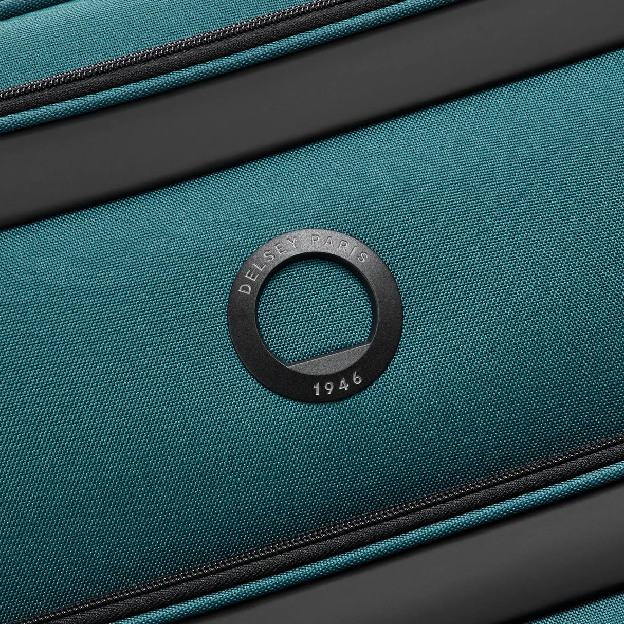 Delsey Sky Max 3.0 Expandable 31" Spinner