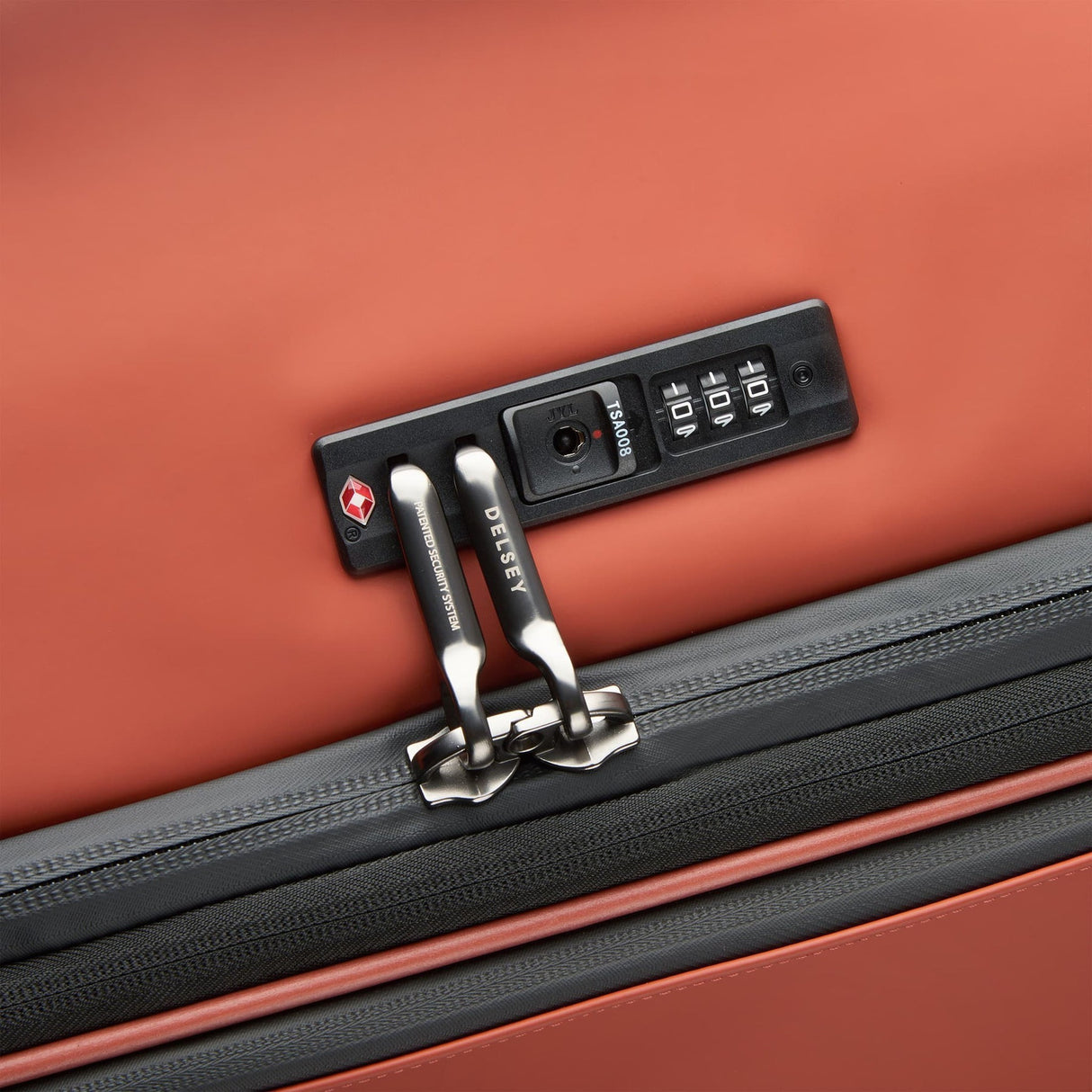 Delsey Turenne Soft 27" Spinner