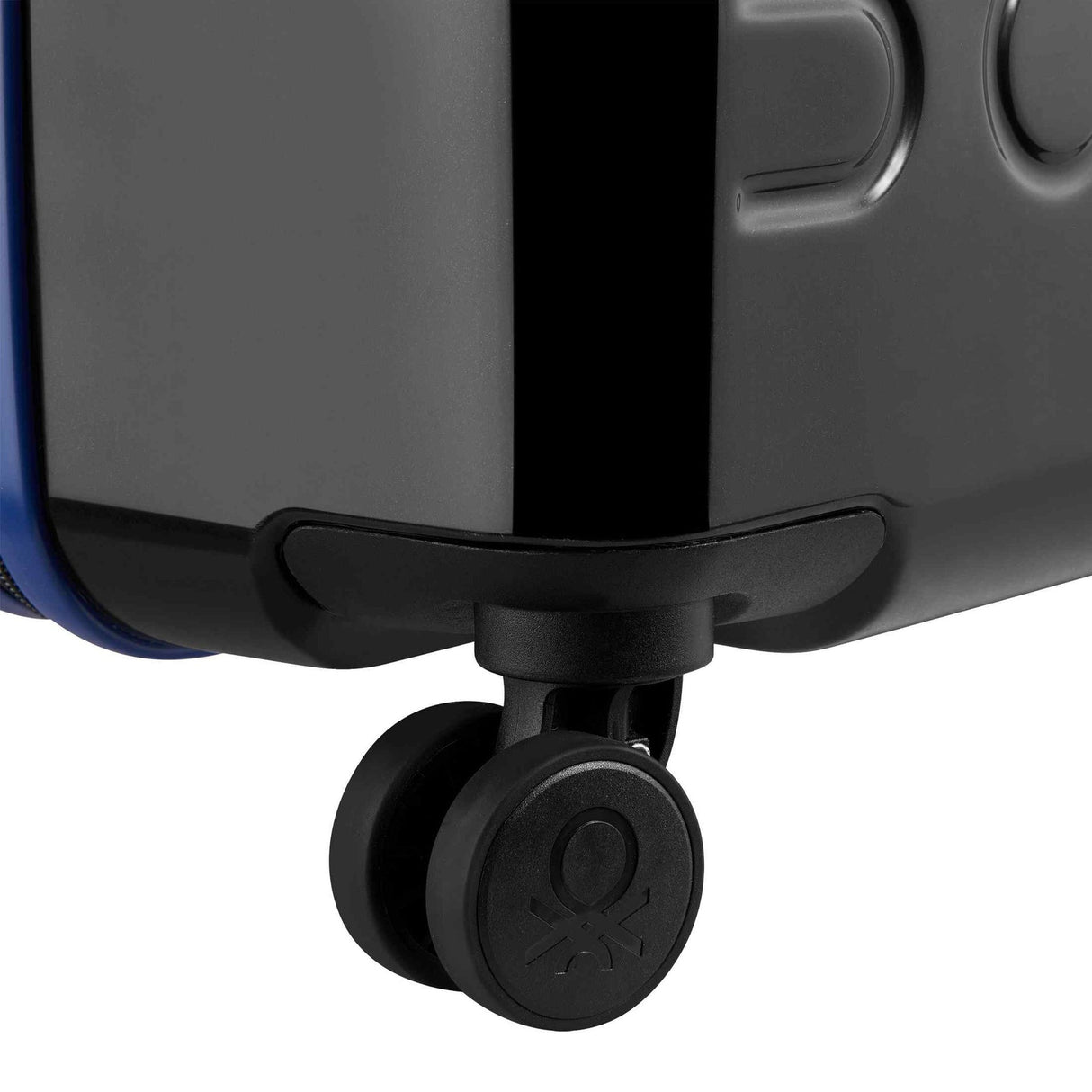 Delsey United 27" Spinner Upright