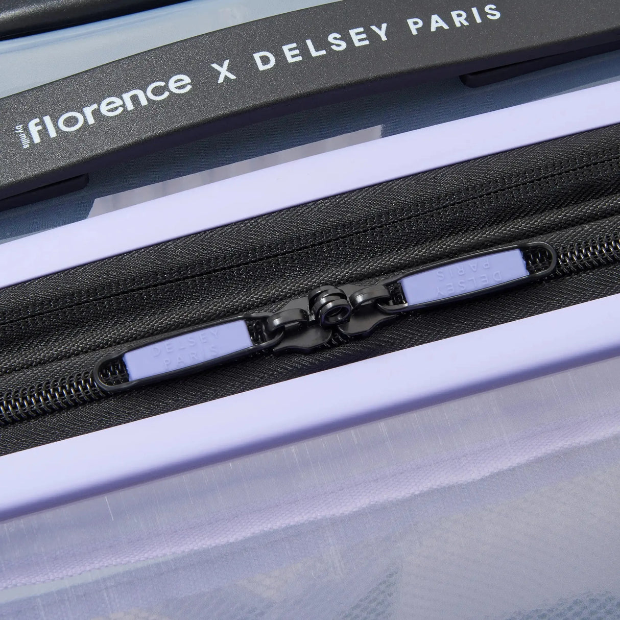 Delsey florence by mills Gotta Glow 24" Medium Expandable Spinner