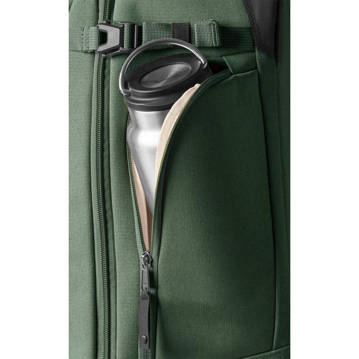 Eagle Creek Gear Warrior XE 2-Wheeled Convertible Carry-On