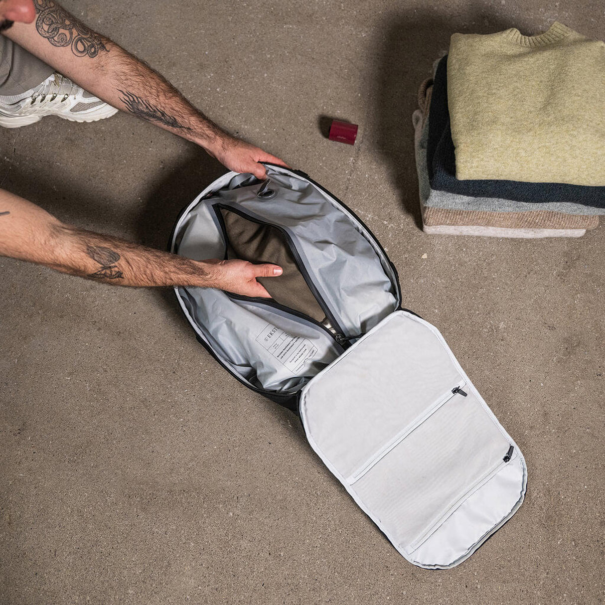 Ekster TravelPack Vacuum Kit (4 Bags & 1 Pump)