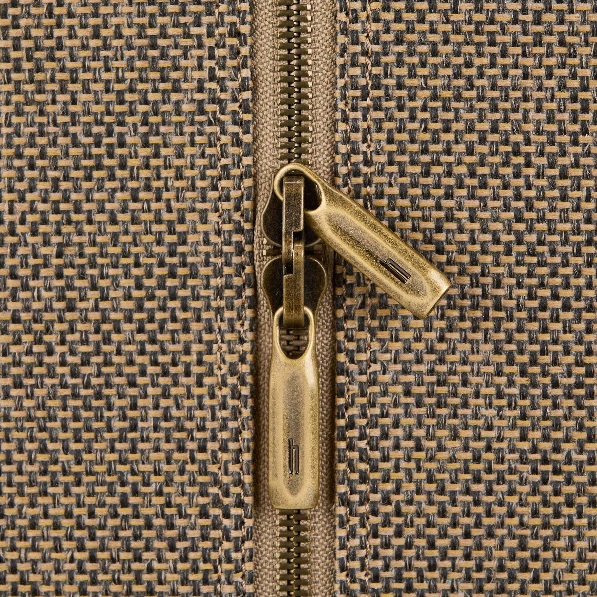 Hartmann Tweed Spinner Garment Bag