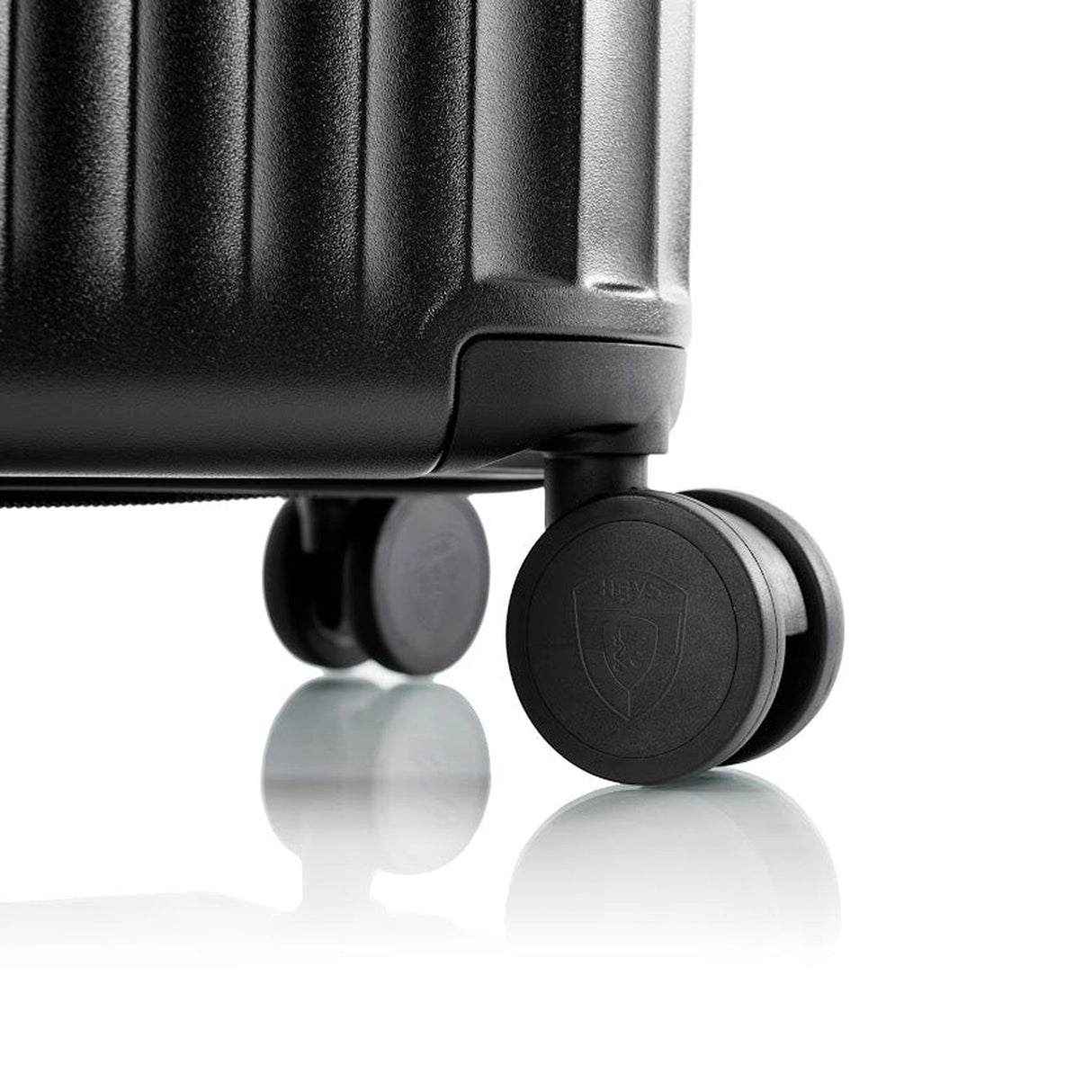 Heys SmartLuggage 3 Piece Spinner Set