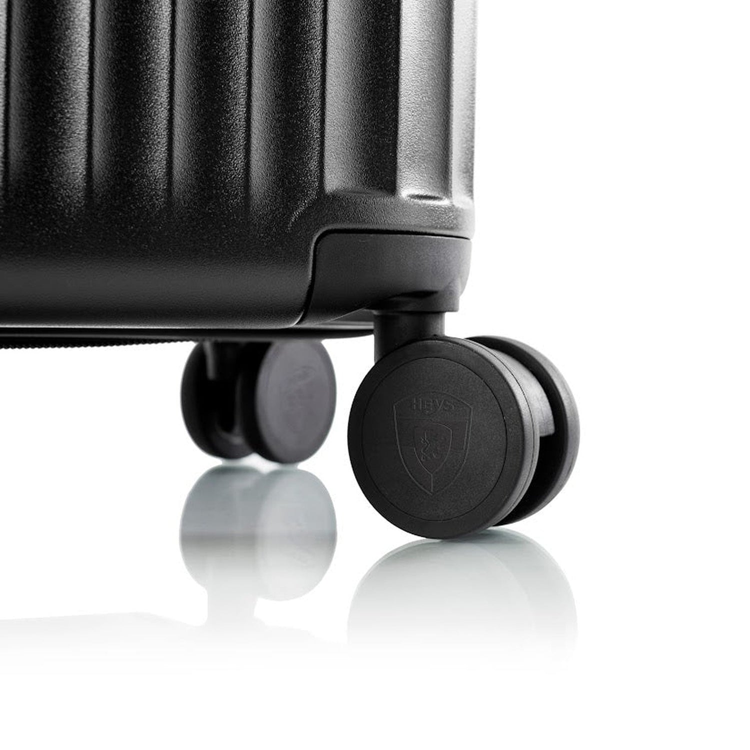 Heys SmartLuggage 3 Piece Spinner Set