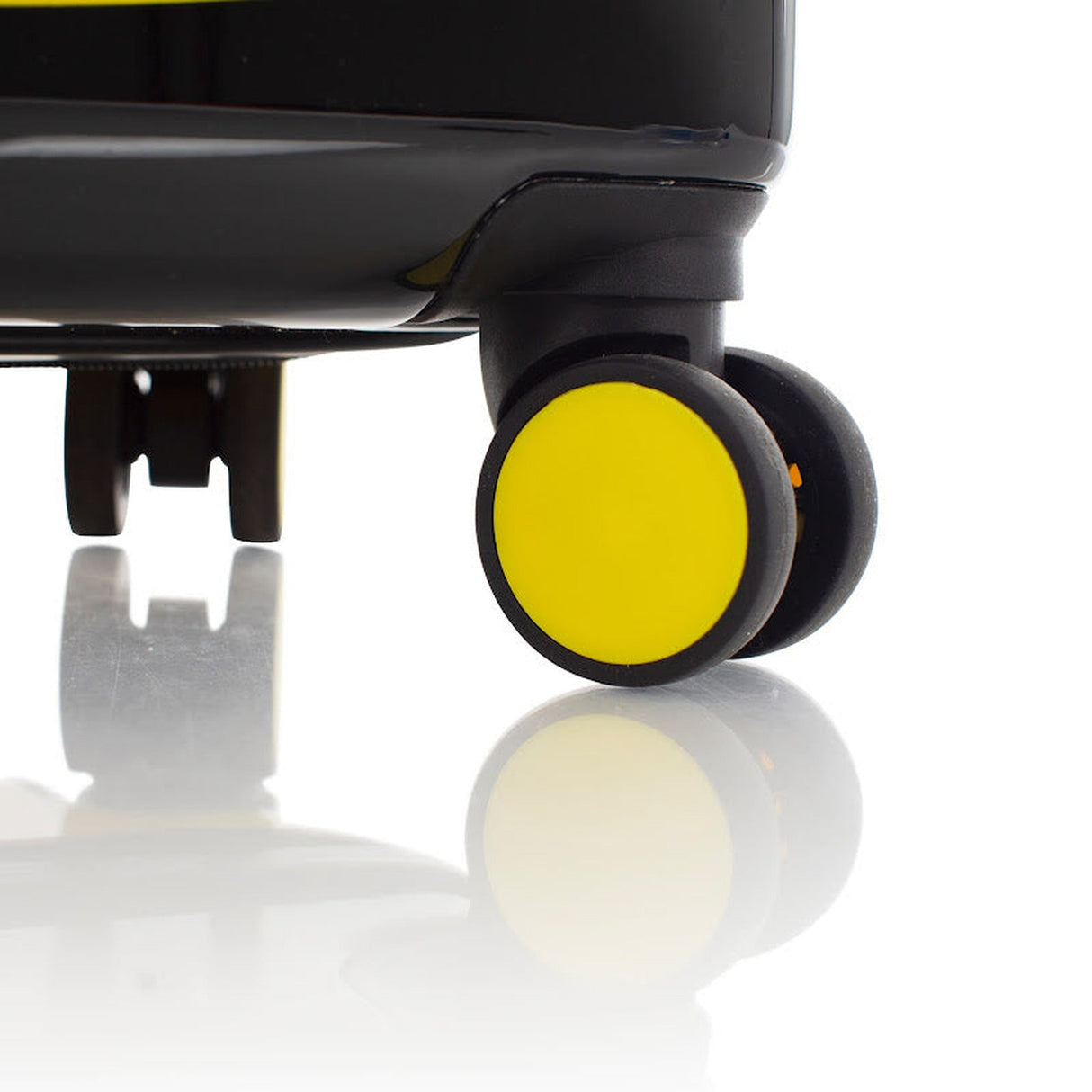 Heys Super Tots Spinner Luggage & Backpack Set