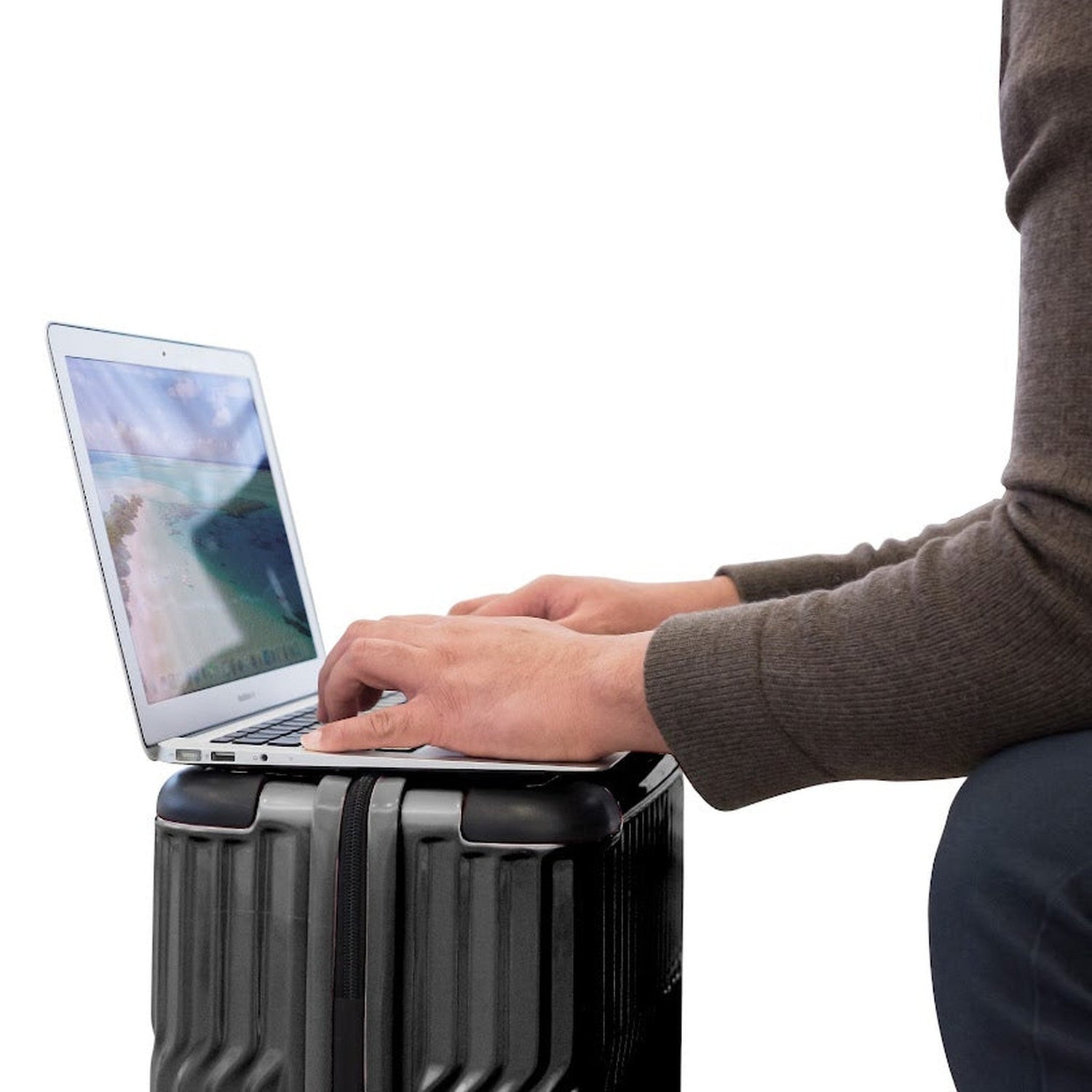 Heys Tekno 21" Spinner