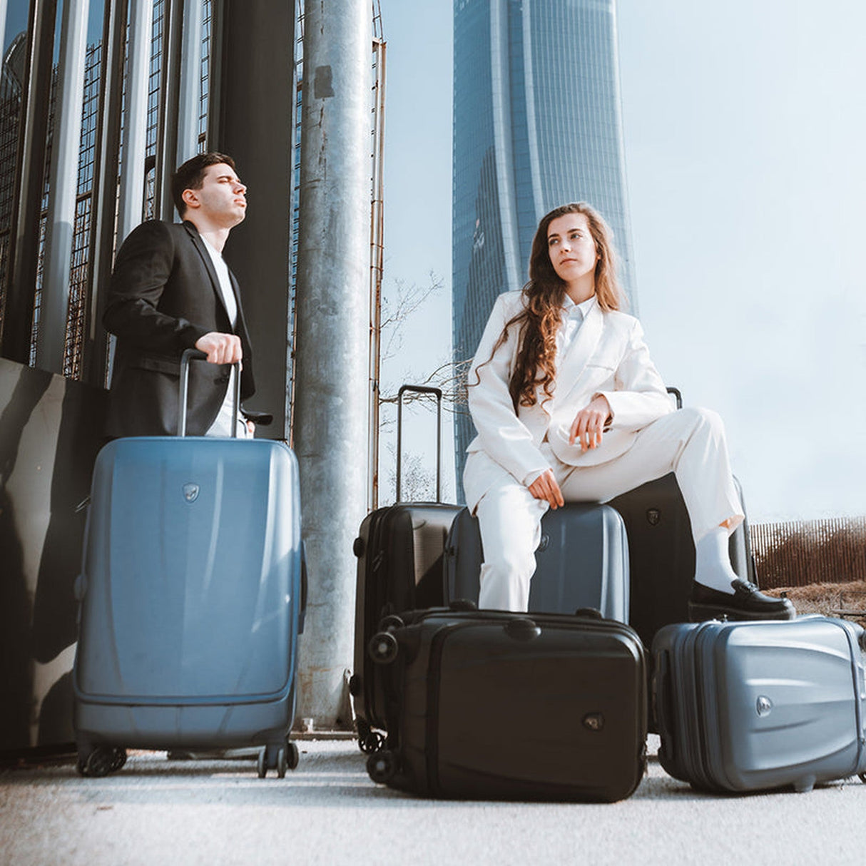 Heys Vantage - Smart Access 3 Piece Spinner Set