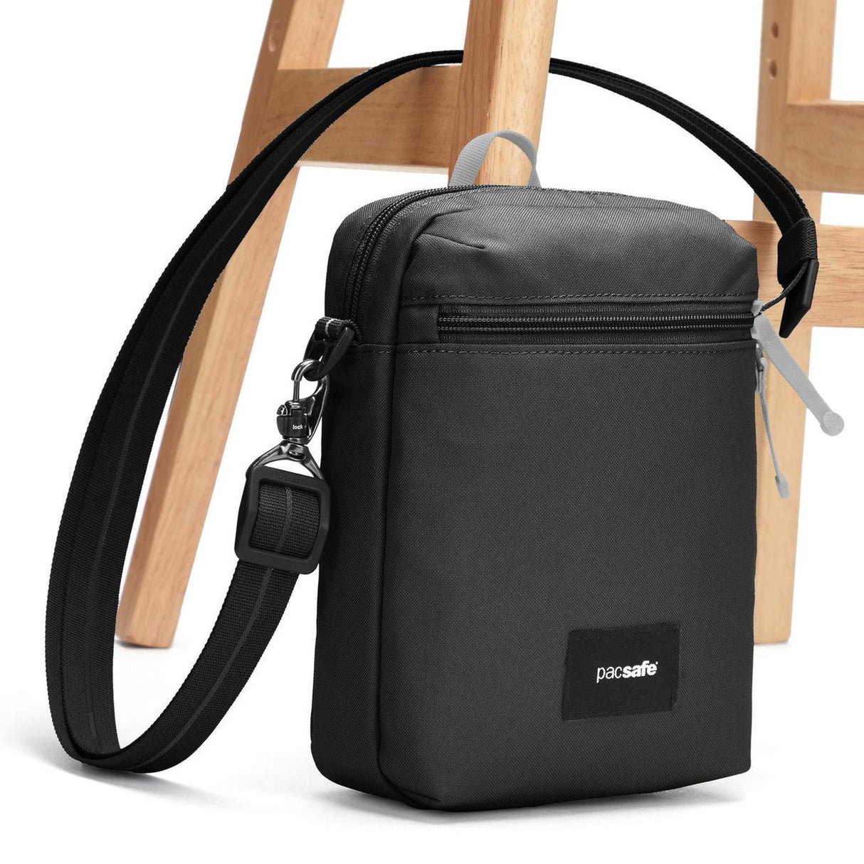 Pacsafe GO Festival Crossbody