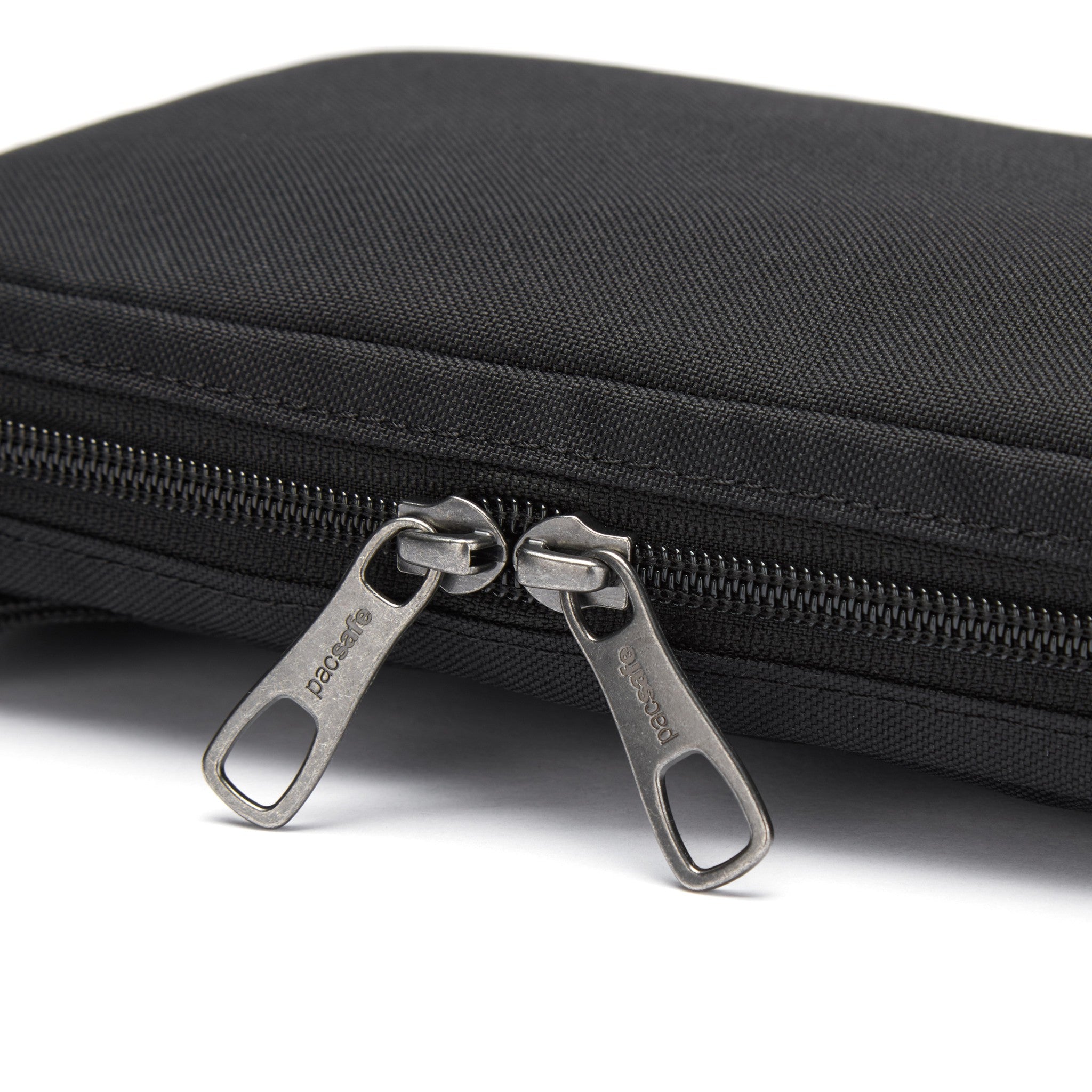 Pacsafe RFIDsafe Tech Crossbody