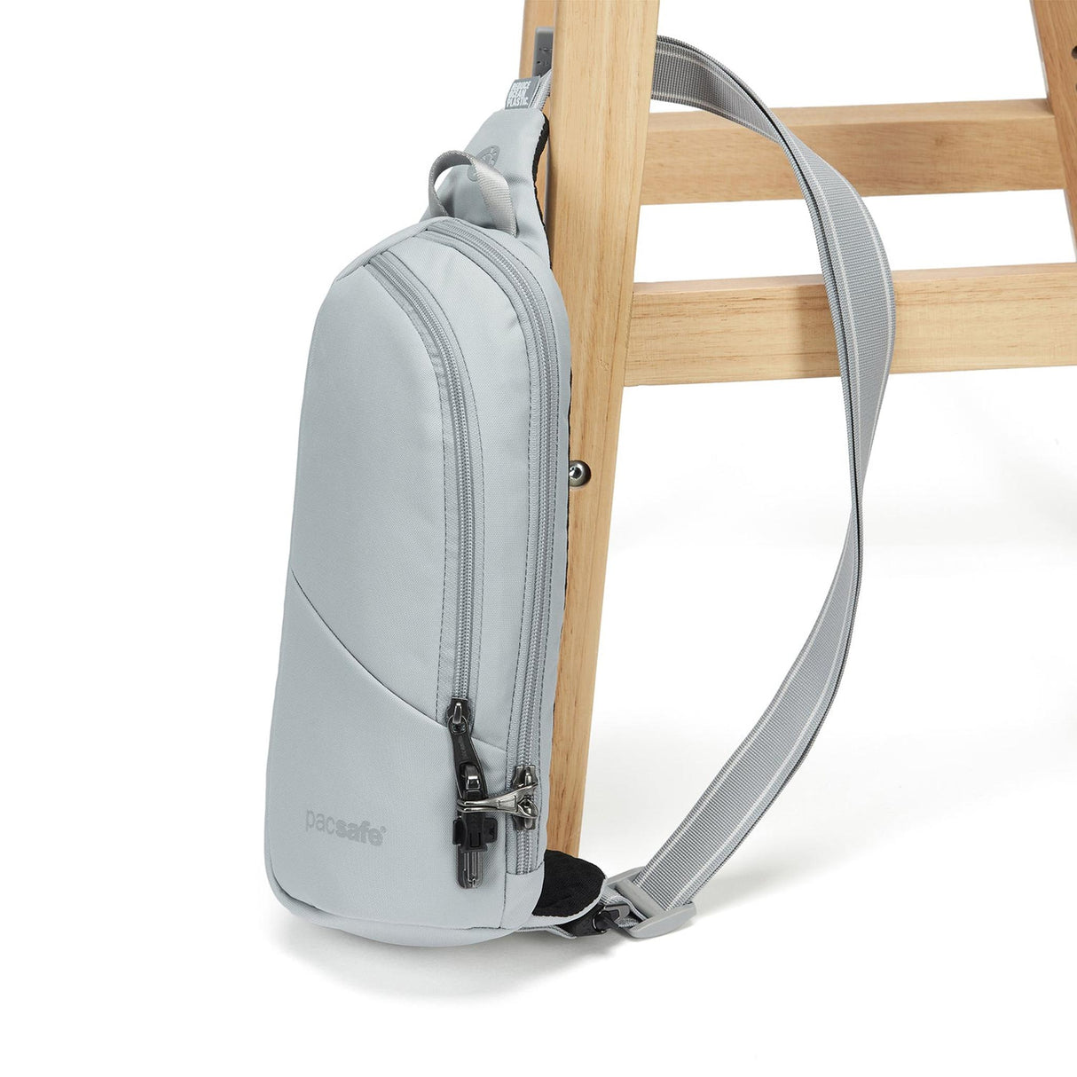 Pacsafe V Anti-theft Action Sling Pack