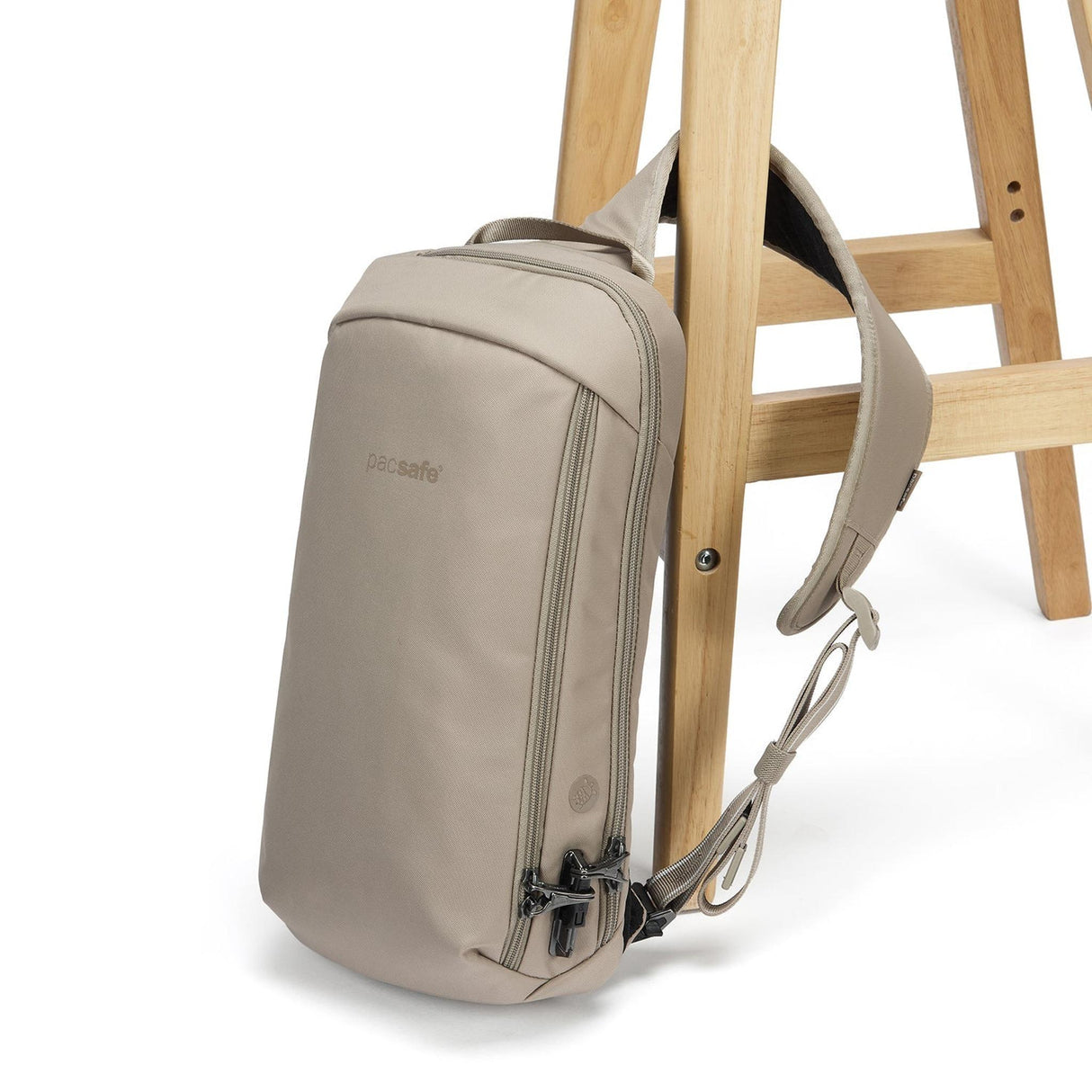 Pacsafe V Tech Anti-Theft Sling Pack