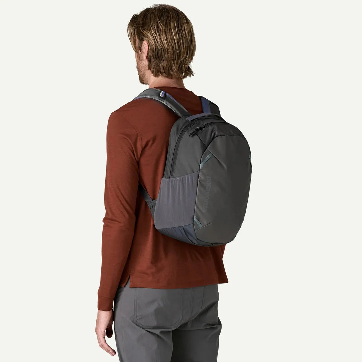 Patagonia Atom Day Pack 24L *STORE*