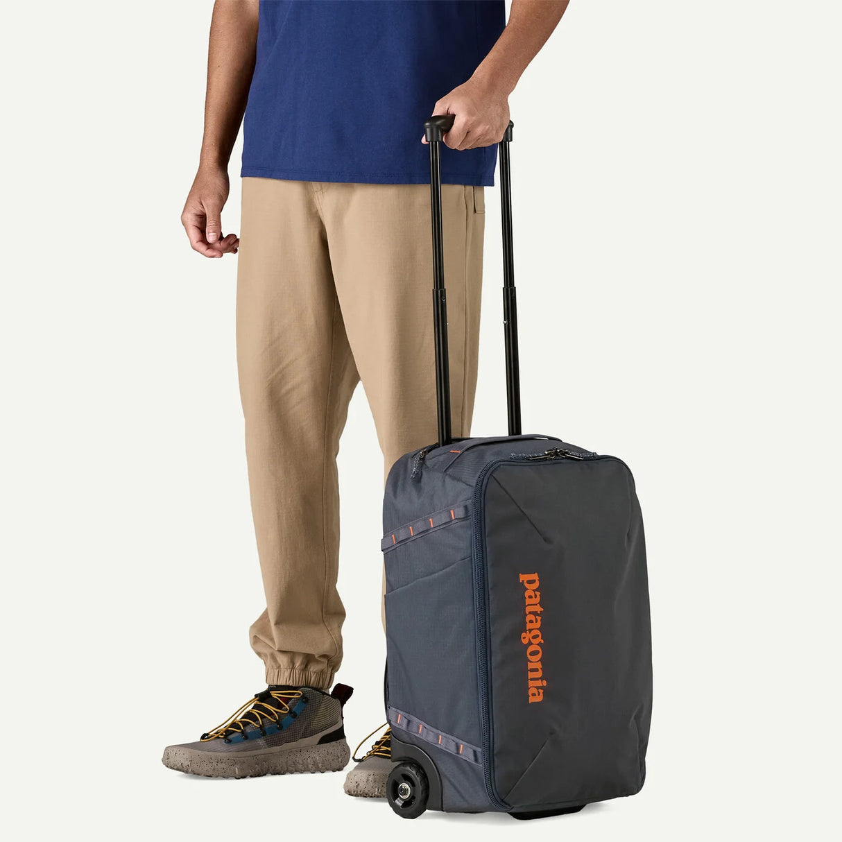 Patagonia Black Hole MLC Wheelie