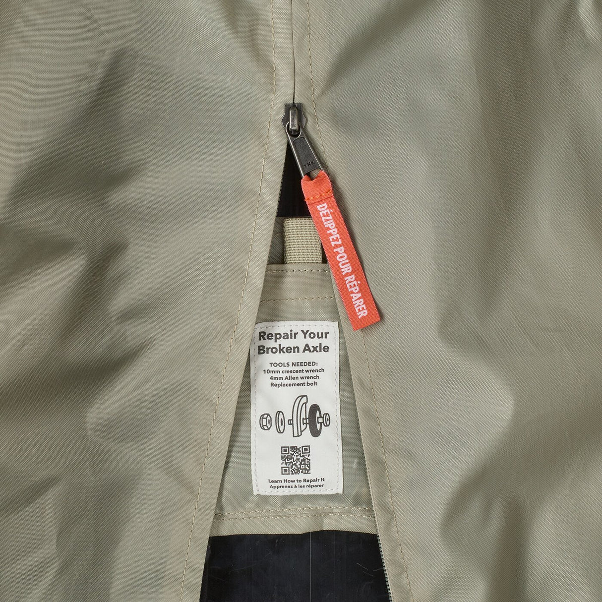 Patagonia Black Hole MLC Wheelie