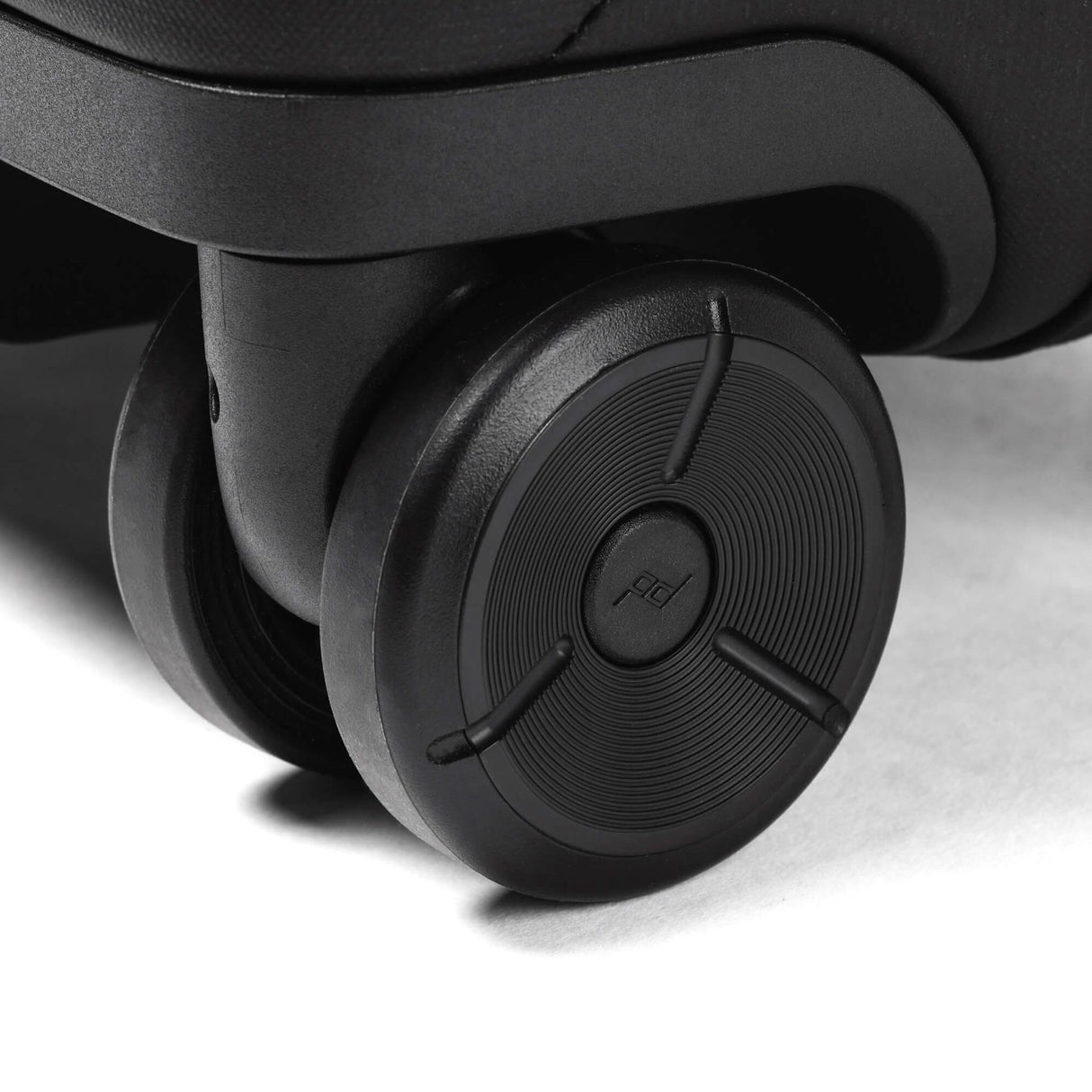 Peak Design Roller Pro Carry-On