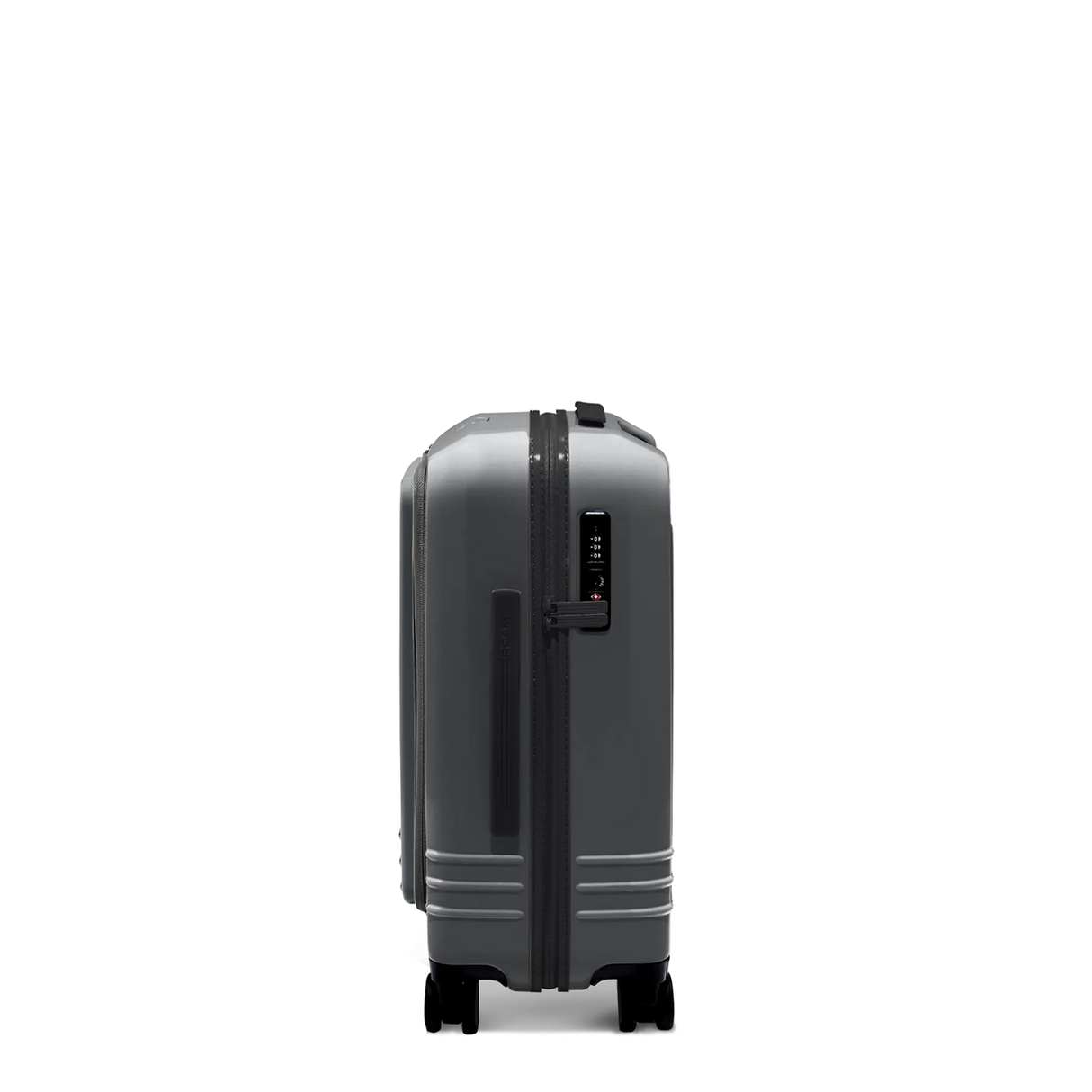 Roam Luggage Hardside Carry-On Spinner