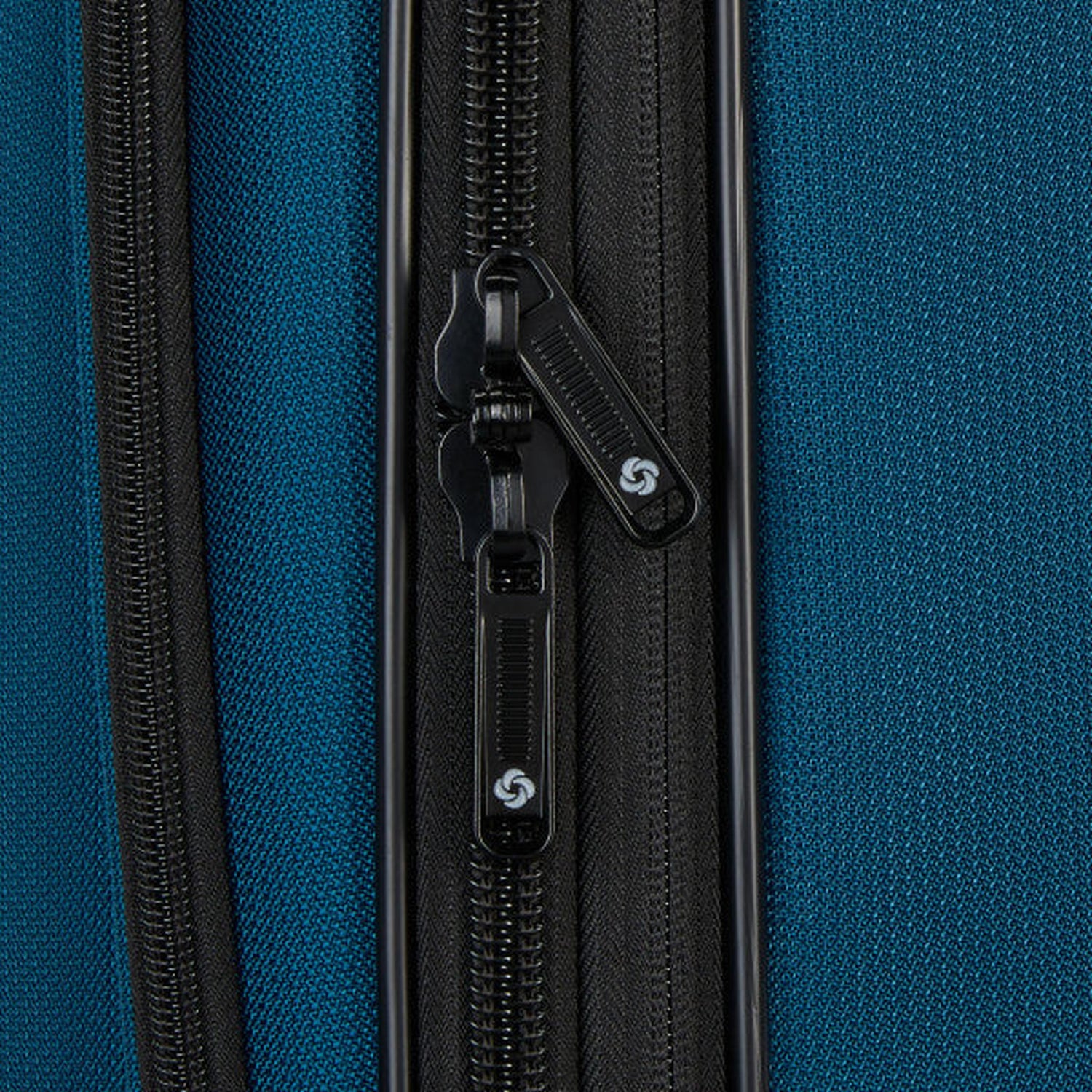 Samsonite Ascella 4.0 Large Expandable Spinner