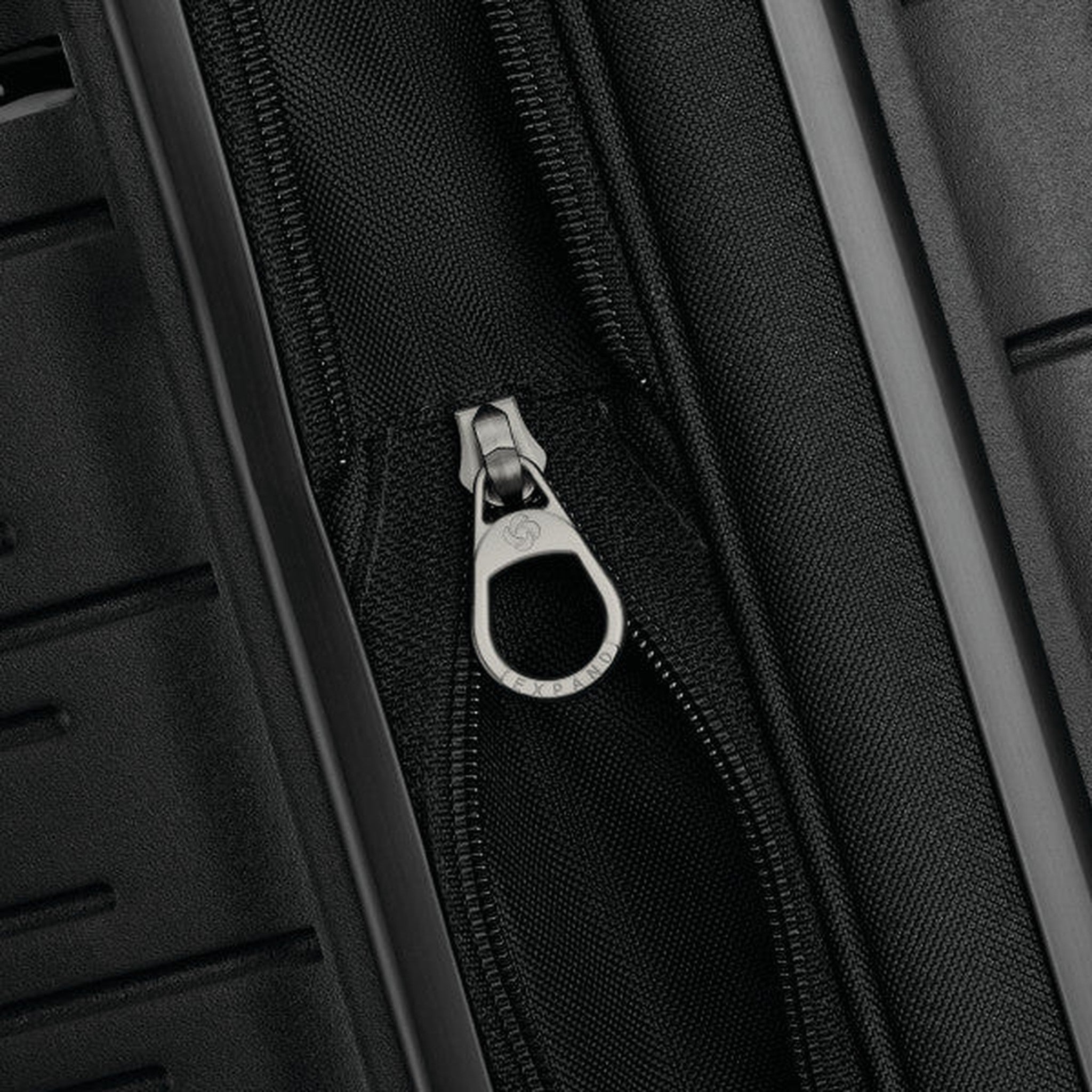 Samsonite Elevation Plus Hardside Carry-On Spinner