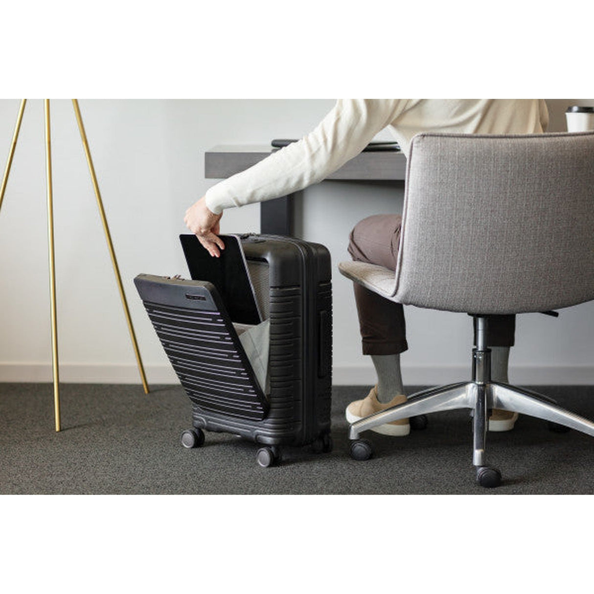 Samsonite Elevation Plus Hardside Carry-On Spinner