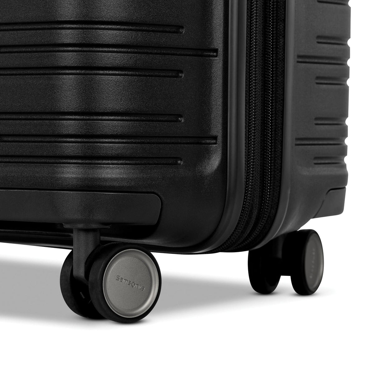 Samsonite Elevation Plus Hardside Classic Carry-On