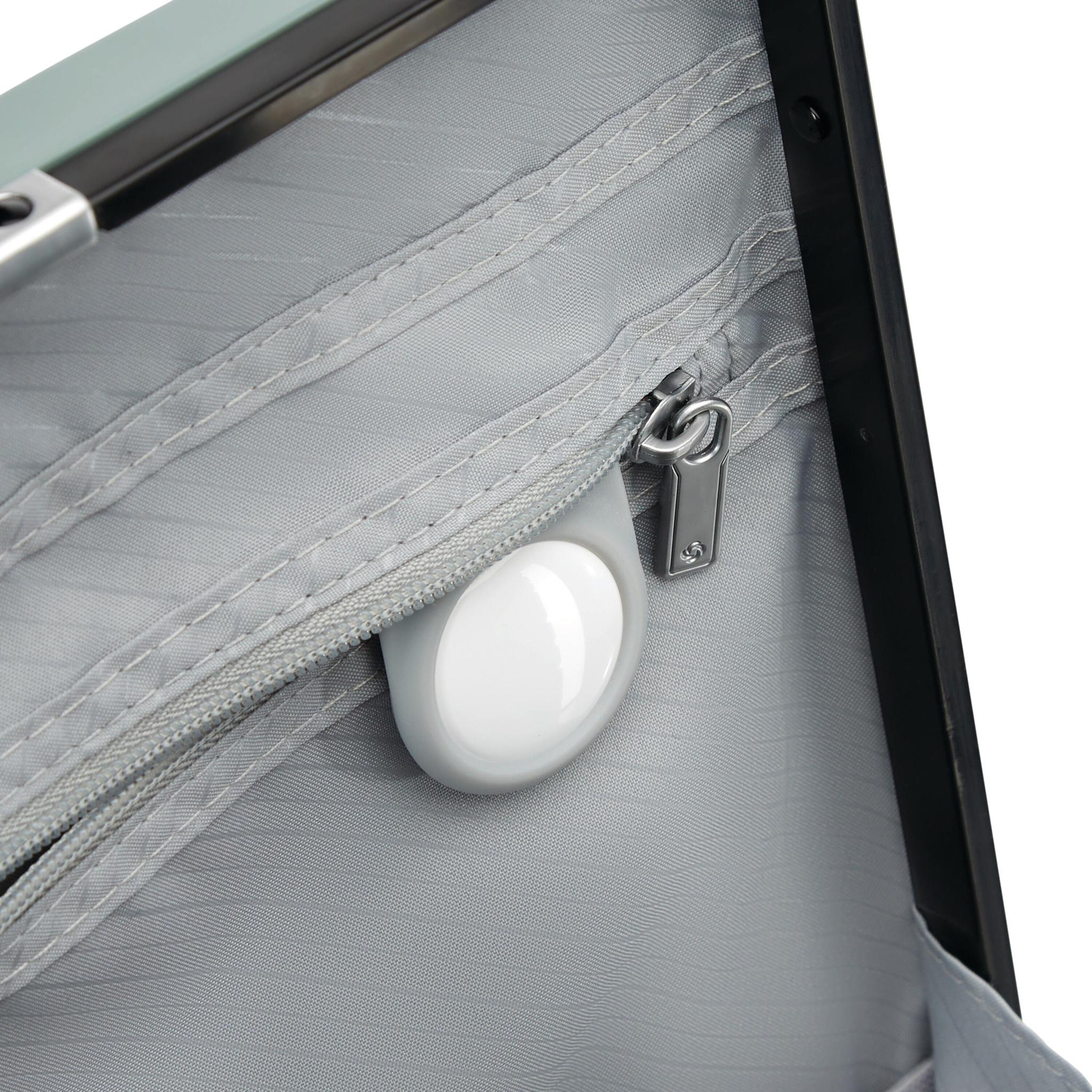 Samsonite Elevation Plus Hardside Global Carry-On Spinner (22 x 14 x 9 in)