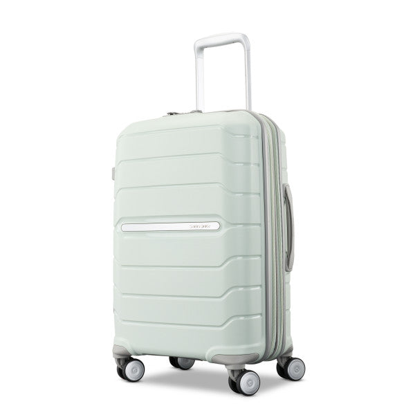 Samsonite Freeform 21" Carry-On Spinner