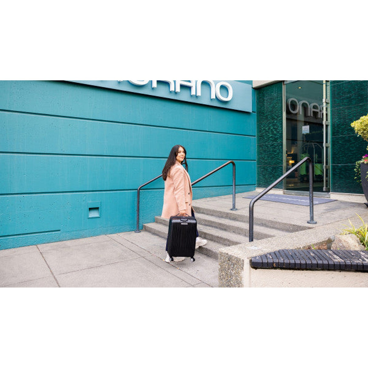 Samsonite Opto 3 Carry-On Spinner