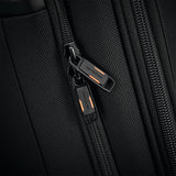Samsonite Pro Medium Expandable Spinner