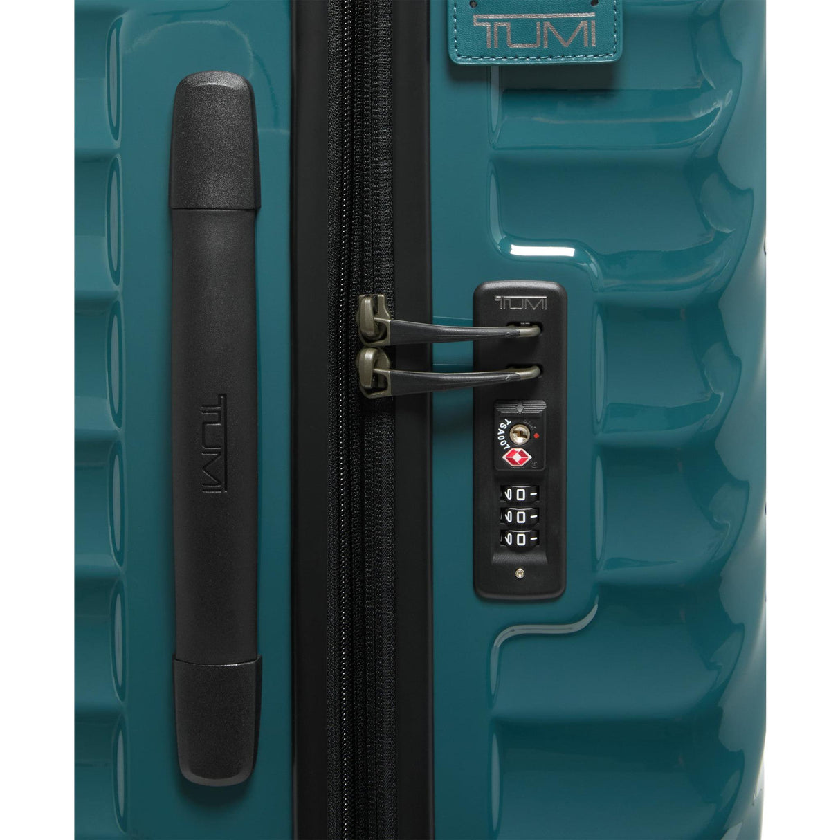 TUMI 19 Degree Extended Trip Expandable 4 Wheeled Packing Case