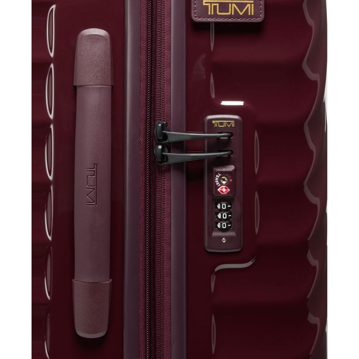 TUMI 19 Degree Extended Trip Expandable 4 Wheeled Packing Case