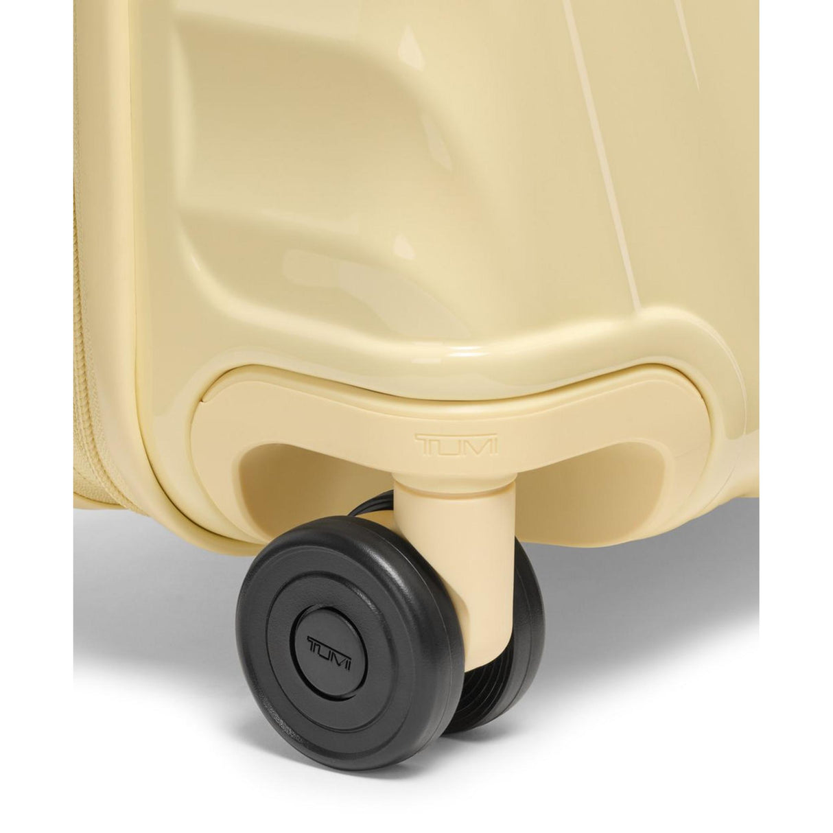 TUMI 19 Degree International Expandable 4 Wheeled Carry-On