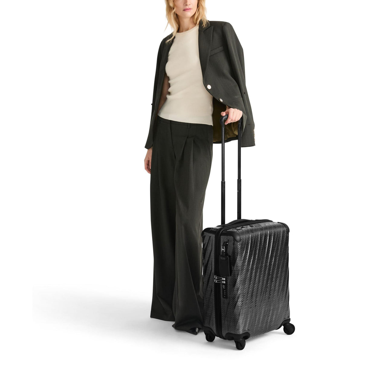 TUMI 19 Degree Lite Continental 4 Wheeled Carry-On