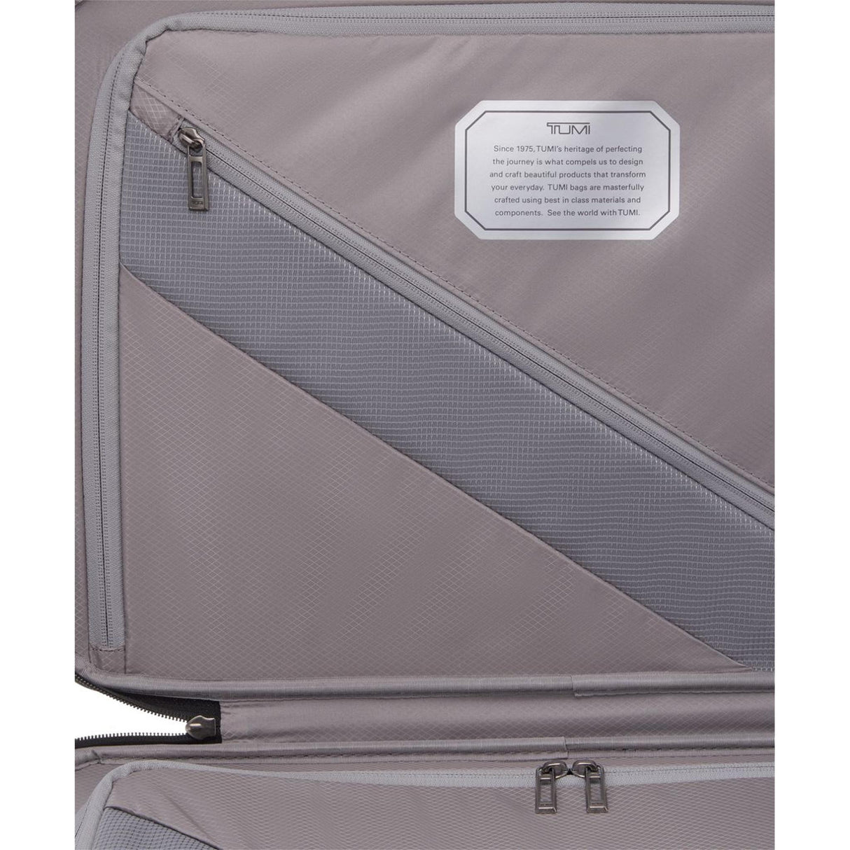 TUMI 19 Degree Lite International 4 Wheeled Carry-On