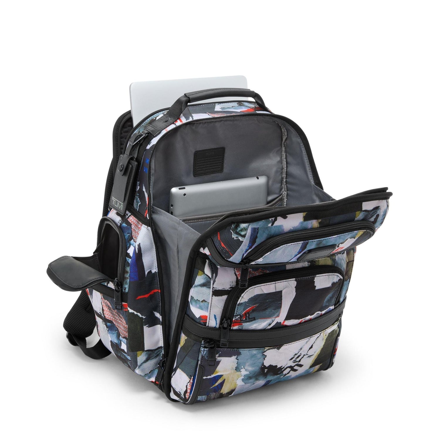 TUMI Alpha Brief Pack